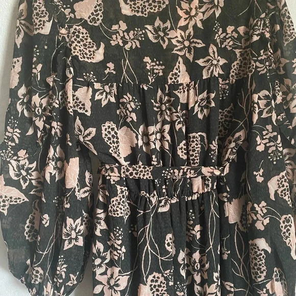 Elan Cosmo Floral Napa Print Ruffle Tiered Wrap Sweeping Maxi Coquette Dress S - Picture 15 of 16